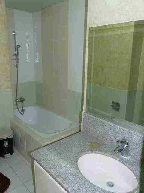 FOR RENT / LEASE: Apartment / Condo / Townhouse Manila Metropolitan Area > Other areas 8