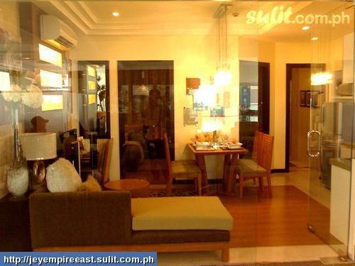 FOR SALE: Apartment / Condo / Townhouse Manila Metropolitan Area > Makati 3