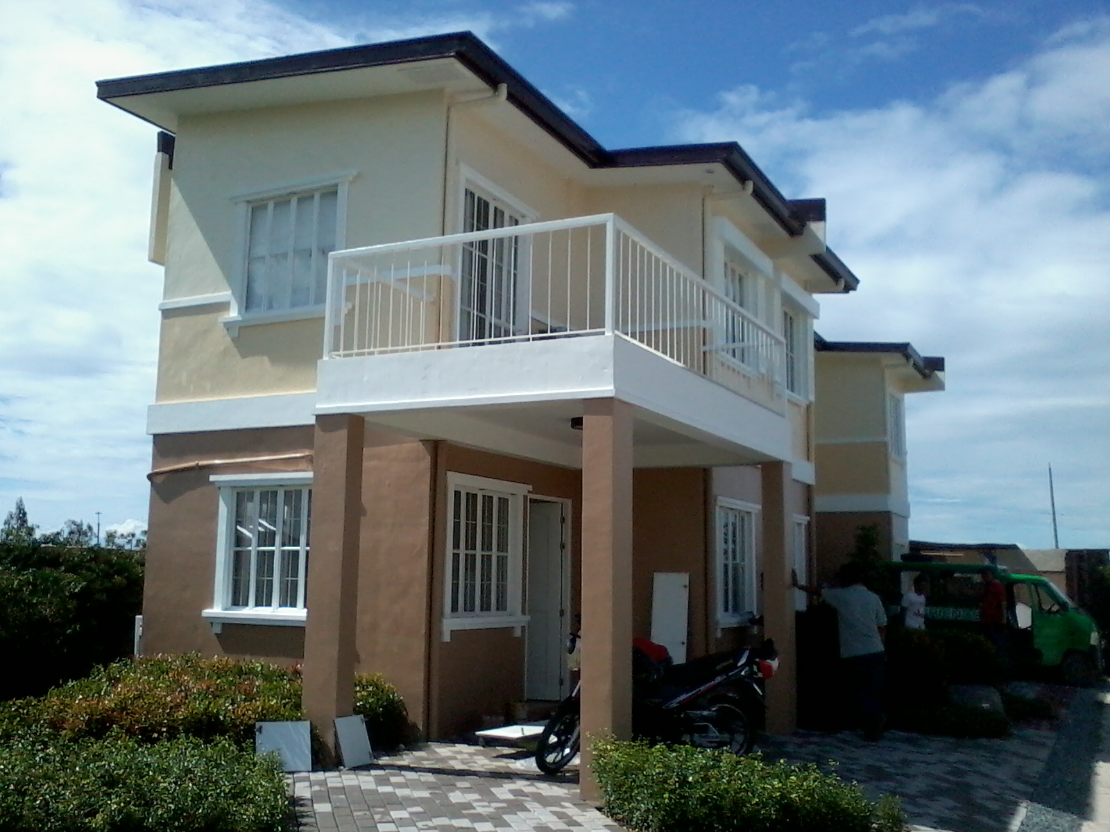 RENT TO OWN: Apartment / Condo / Townhouse Cavite 1