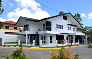 FOR SALE: House Davao >Davao City