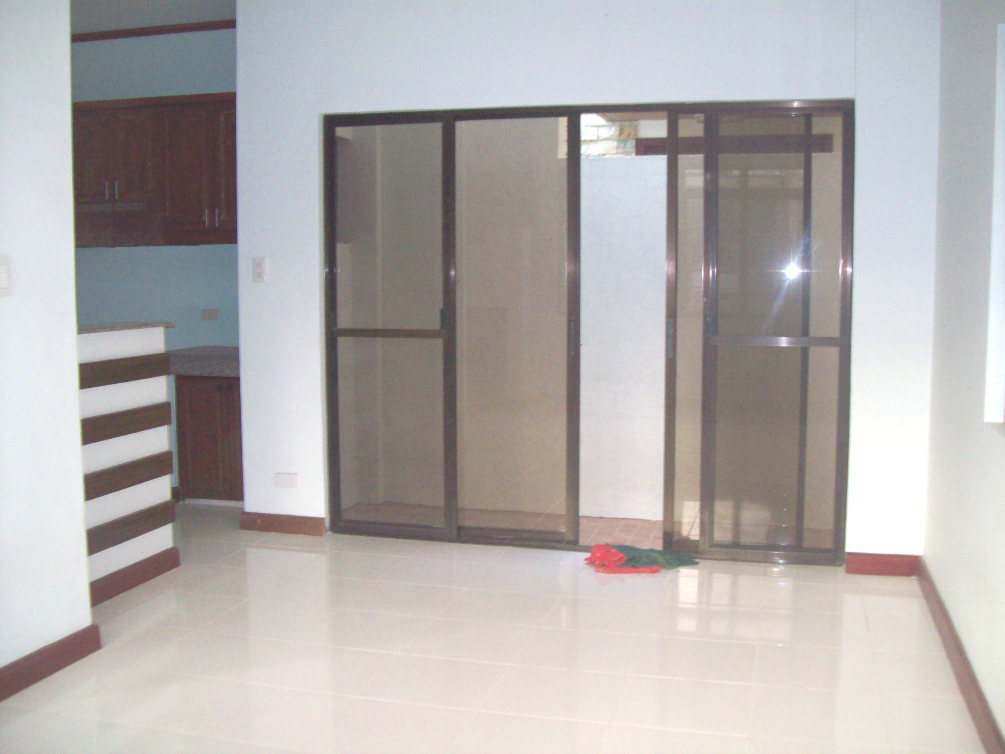 FOR SALE: House Manila Metropolitan Area > Paranaque 3