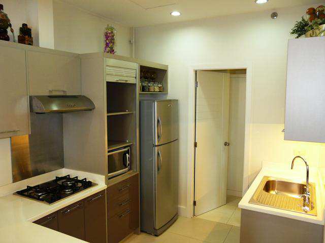 FOR RENT / LEASE: House Manila Metropolitan Area > Other areas 6