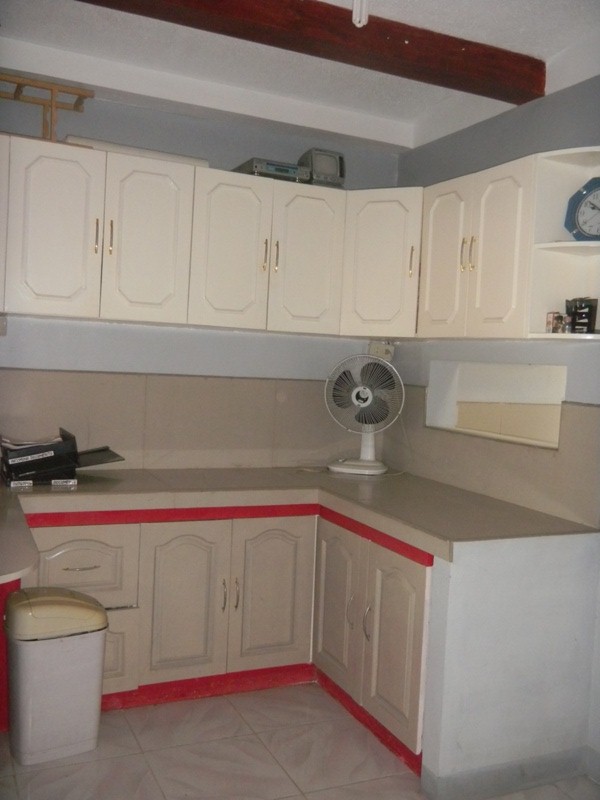 FOR RENT / LEASE: Apartment / Condo / Townhouse Rizal 1