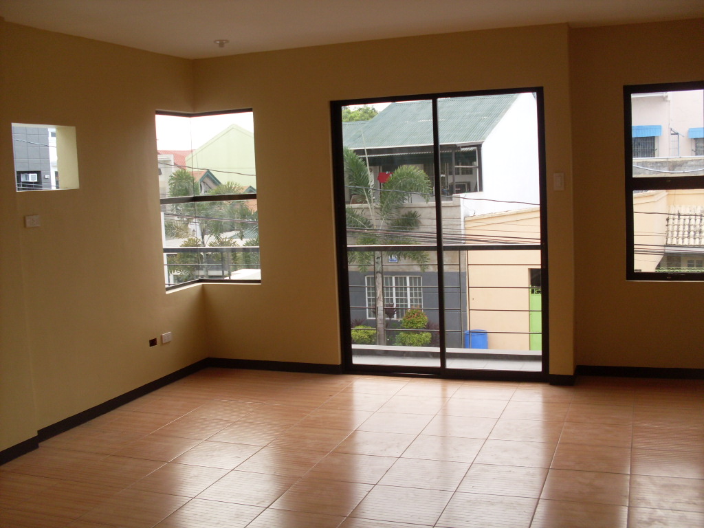 FOR SALE: Apartment / Condo / Townhouse Manila Metropolitan Area > Paranaque 5