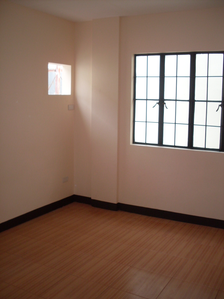 FOR SALE: Apartment / Condo / Townhouse Manila Metropolitan Area > Paranaque 7