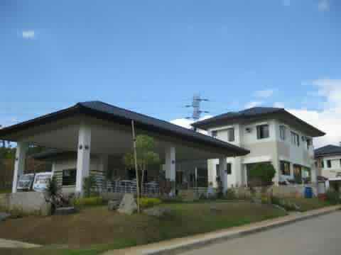 FOR SALE: House Rizal 5