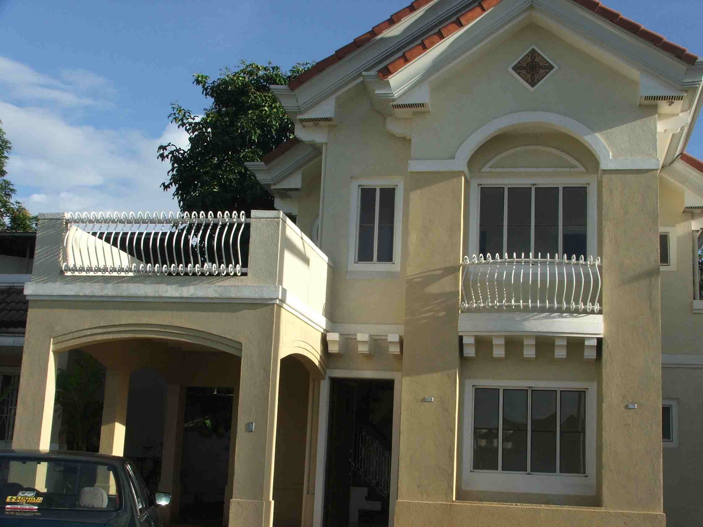 FOR SALE: Apartment / Condo / Townhouse Rizal > Antipolo