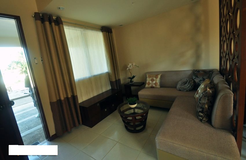 FOR SALE: Apartment / Condo / Townhouse Rizal > Cainta 2