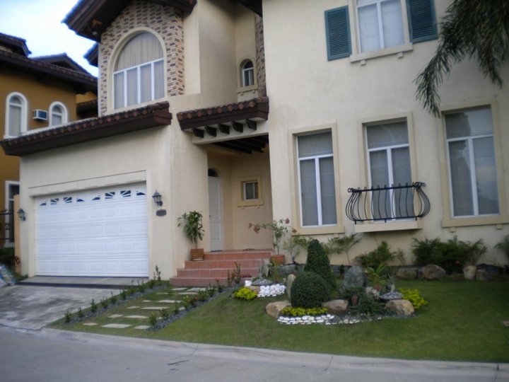 FOR SALE: House Manila Metropolitan Area > Las Pinas 1