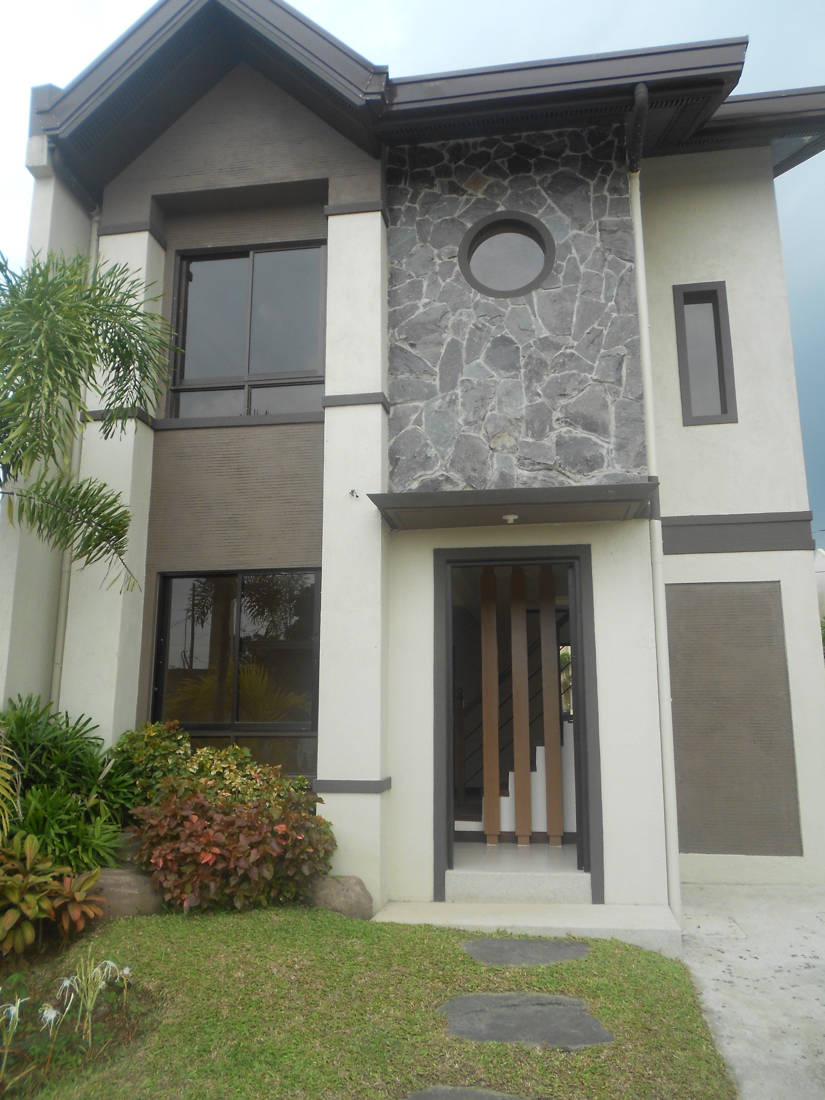 FOR SALE: House Cavite 1