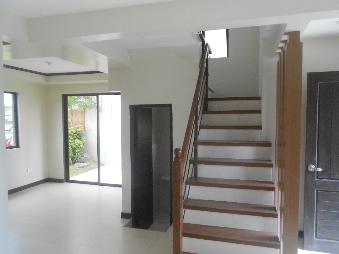 FOR SALE: House Cavite 2