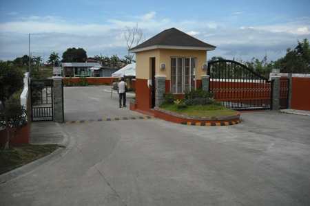 FOR SALE: House Bulacan > Other areas