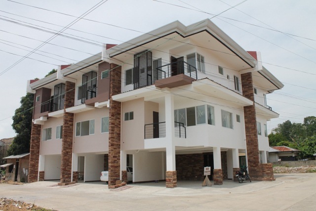 FOR SALE: Apartment / Condo / Townhouse Cebu 1