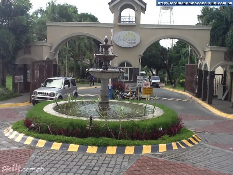 Entrance and guardhouse