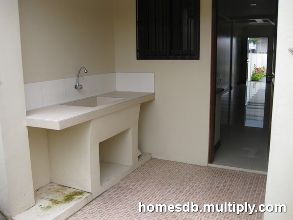 FOR SALE: House Manila Metropolitan Area > Paranaque 8