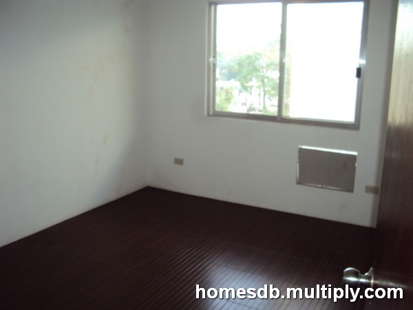 FOR SALE: House Manila Metropolitan Area > Paranaque 9