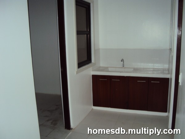 FOR SALE: House Manila Metropolitan Area > Paranaque 6