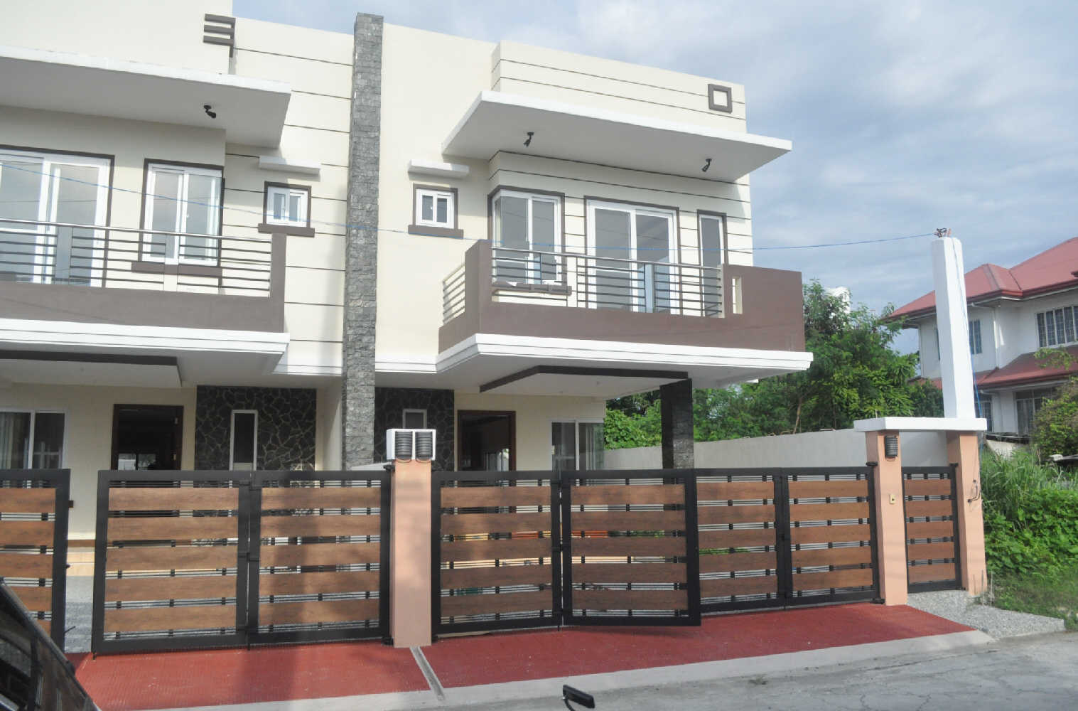 FOR SALE: House Manila Metropolitan Area > Paranaque