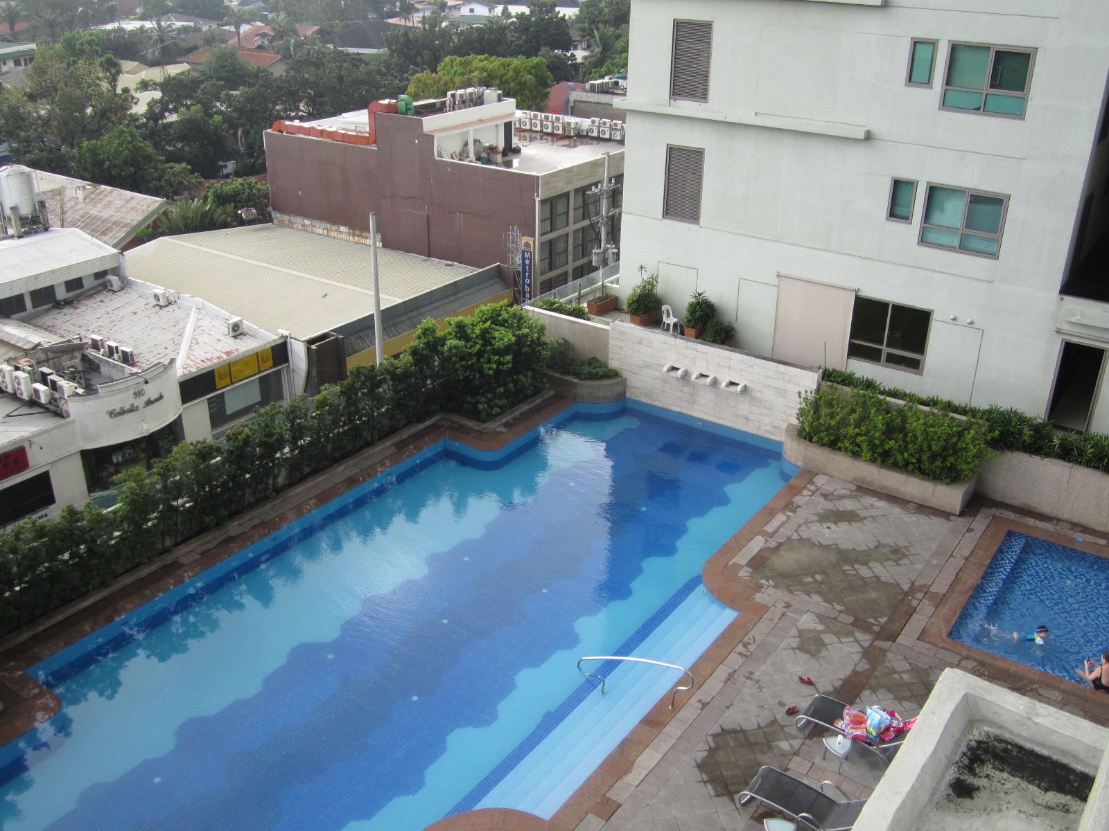 FOR SALE: Apartment / Condo / Townhouse Manila Metropolitan Area > Makati 7