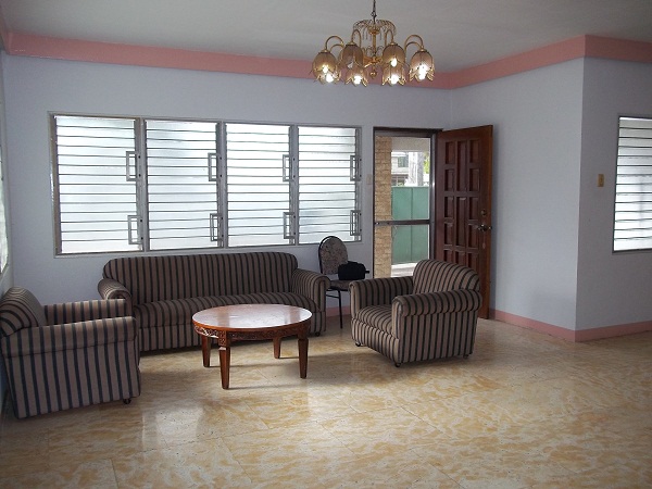 FOR RENT / LEASE: House Cebu > Cebu City 2