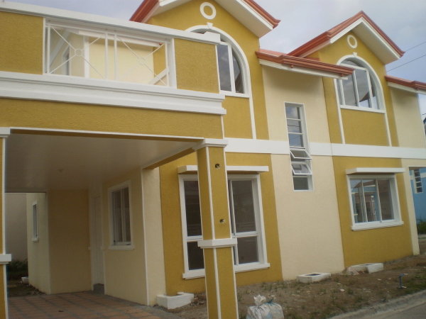 FOR SALE: House Cavite 17