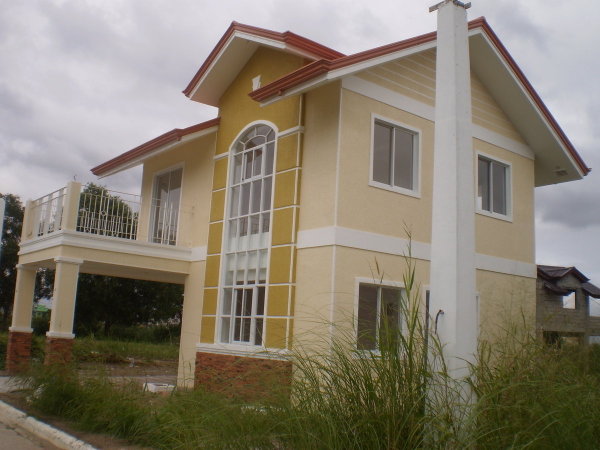 FOR SALE: House Cavite 16