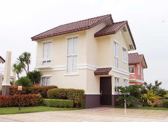 FOR SALE: House Cavite > Bacoor