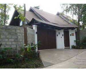 FOR SALE: House Cavite > Silang 1