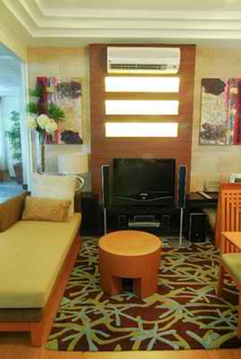 RENT TO OWN: Apartment / Condo / Townhouse Manila Metropolitan Area > San Juan 3