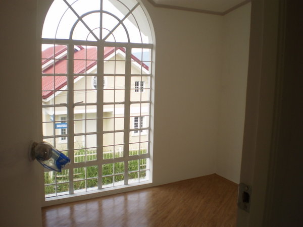 FOR SALE: House Cavite 4