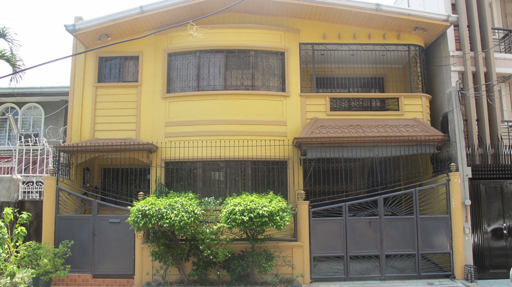 FOR SALE: House Manila Metropolitan Area > Quezon