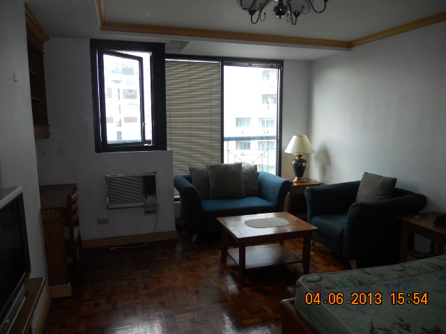 FOR RENT / LEASE: Apartment / Condo / Townhouse Manila Metropolitan Area > Makati 1