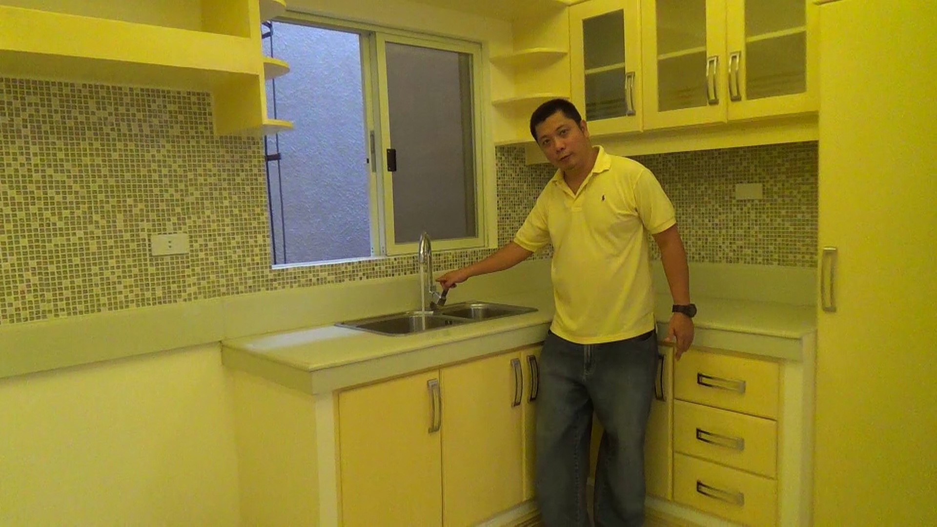 FOR SALE: Apartment / Condo / Townhouse Manila Metropolitan Area > Quezon