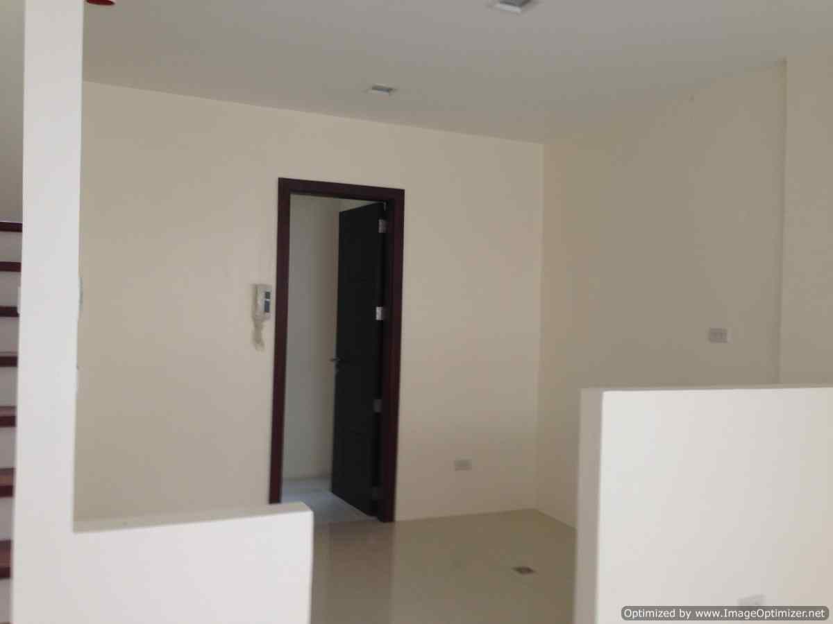 FOR SALE: Apartment / Condo / Townhouse Manila Metropolitan Area > Quezon 5