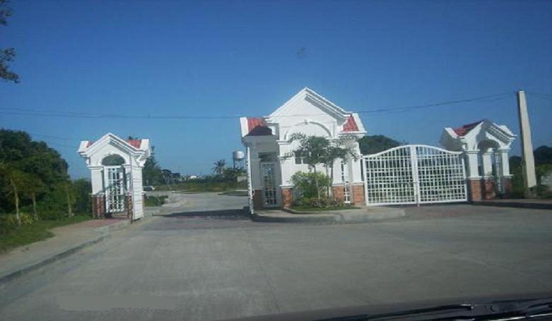 FOR SALE: Lot / Land / Farm Cavite 3