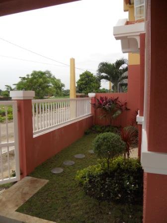 FOR SALE: House Cavite 4