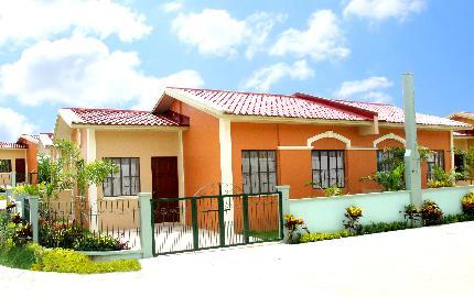 FOR SALE: Apartment / Condo / Townhouse Cavite > Imus