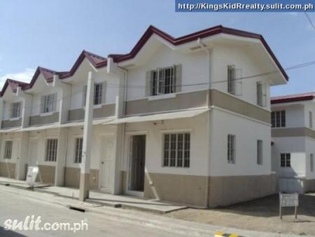 FOR SALE: Apartment / Condo / Townhouse Cavite > Bacoor