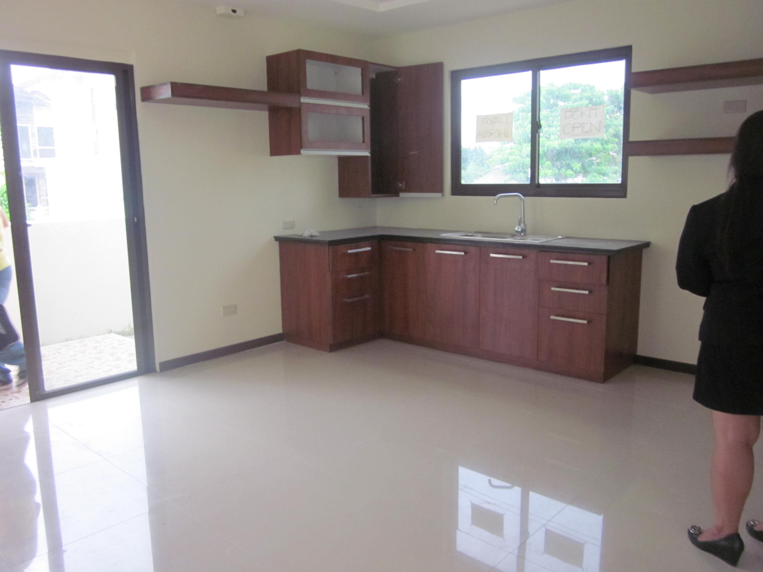 FOR SALE: House Davao >Davao City 4