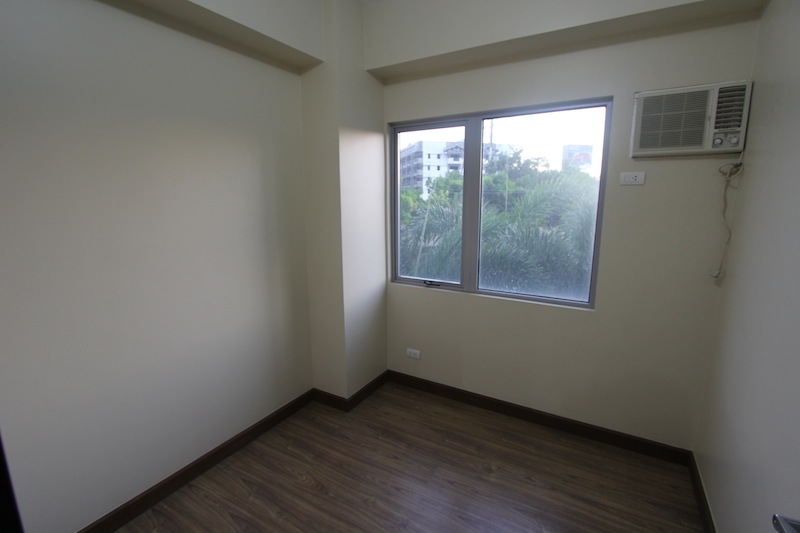 FOR SALE: Apartment / Condo / Townhouse Manila Metropolitan Area > Paranaque 3