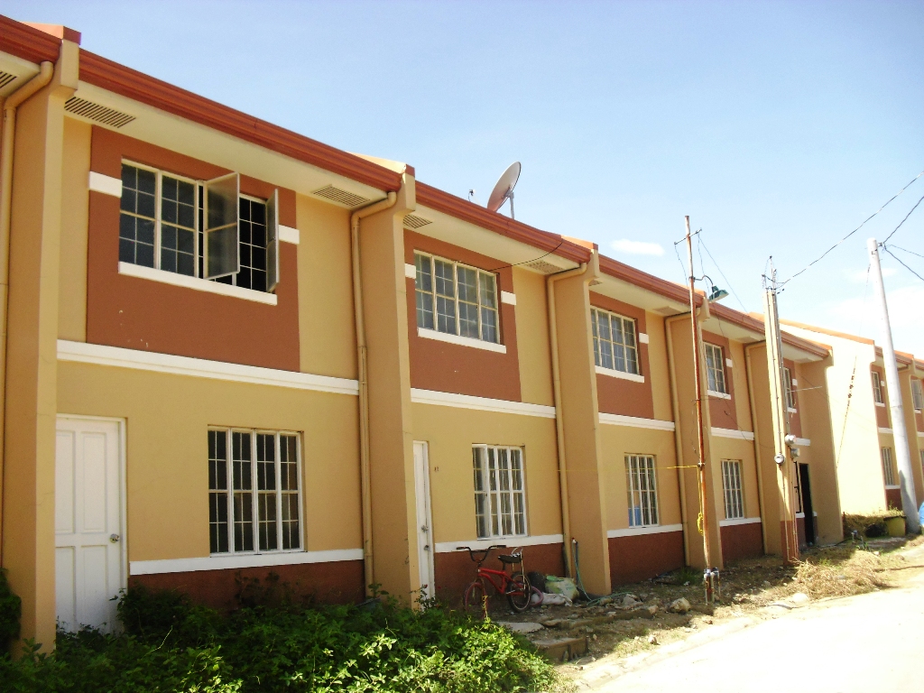 FOR SALE: Apartment / Condo / Townhouse Bulacan > Other areas