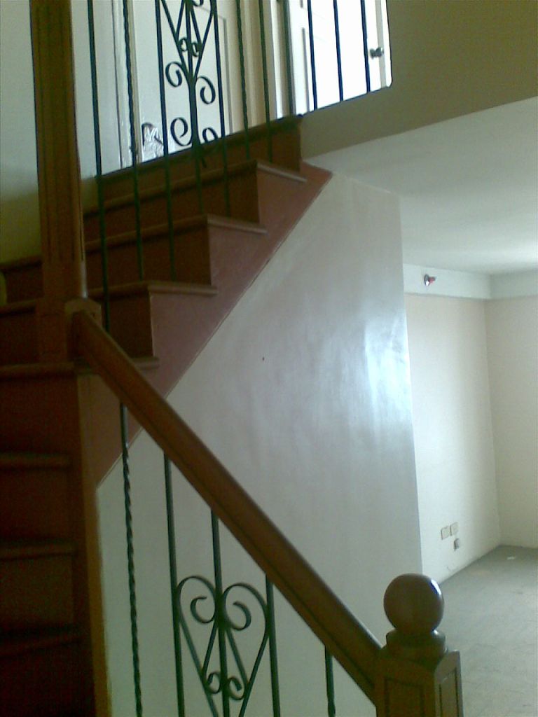 FOR SALE: Apartment / Condo / Townhouse Manila Metropolitan Area > Quezon 3