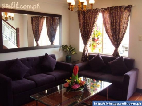 FOR SALE: Apartment / Condo / Townhouse Rizal > Antipolo 3