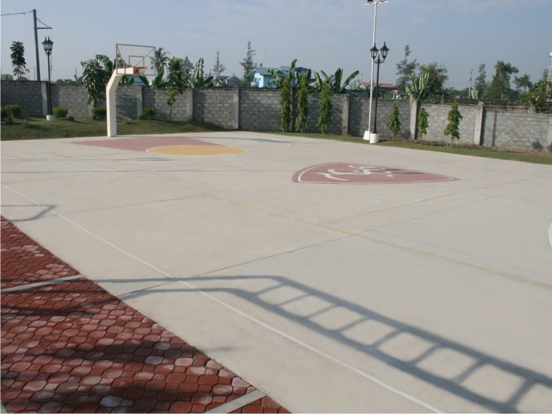 BASKETBALL COURT