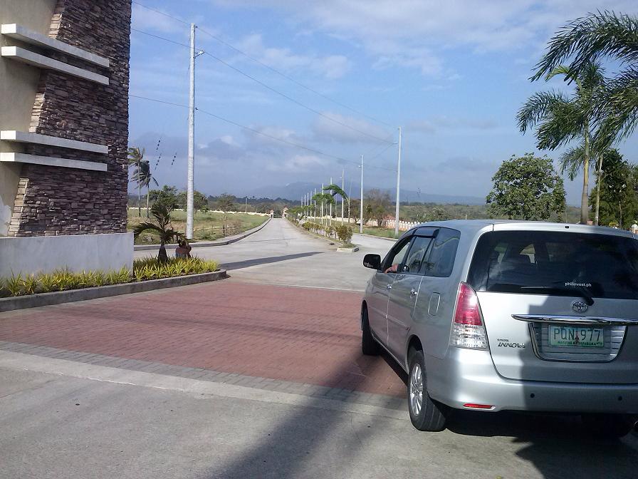 FOR SALE: Lot / Land / Farm Laguna > Calamba 1