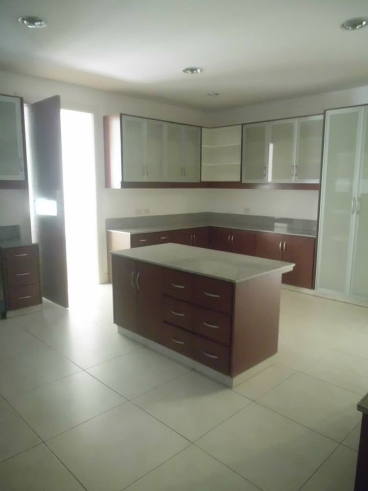 FOR RENT / LEASE: House Manila Metropolitan Area > Muntinlupa