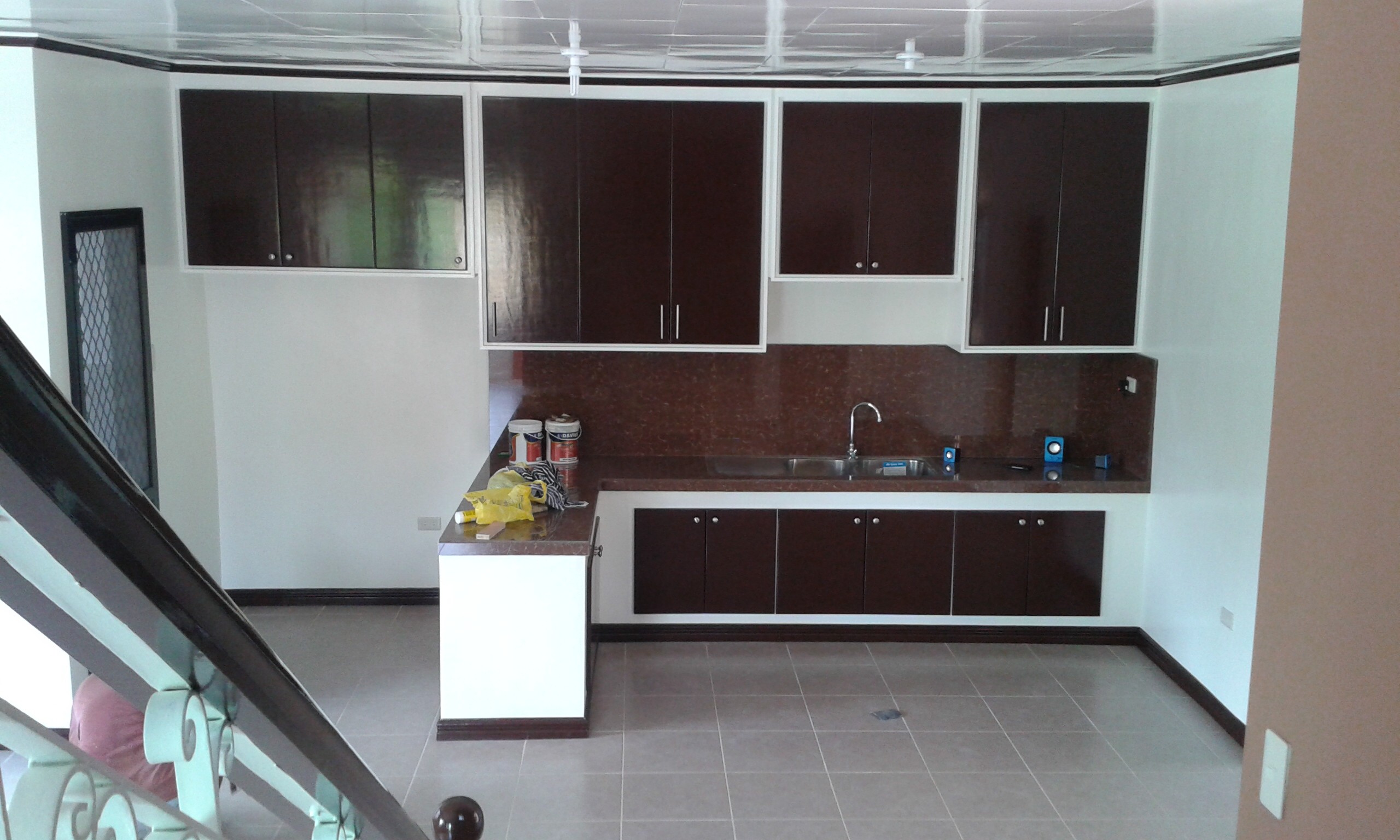 FOR SALE: House Cavite 8