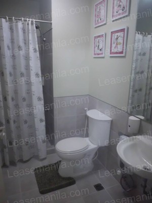 FOR SALE: House Rizal > Taguig 2