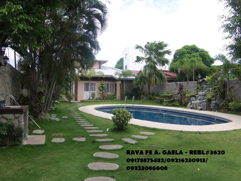 FOR SALE: House Manila Metropolitan Area > Paranaque 1