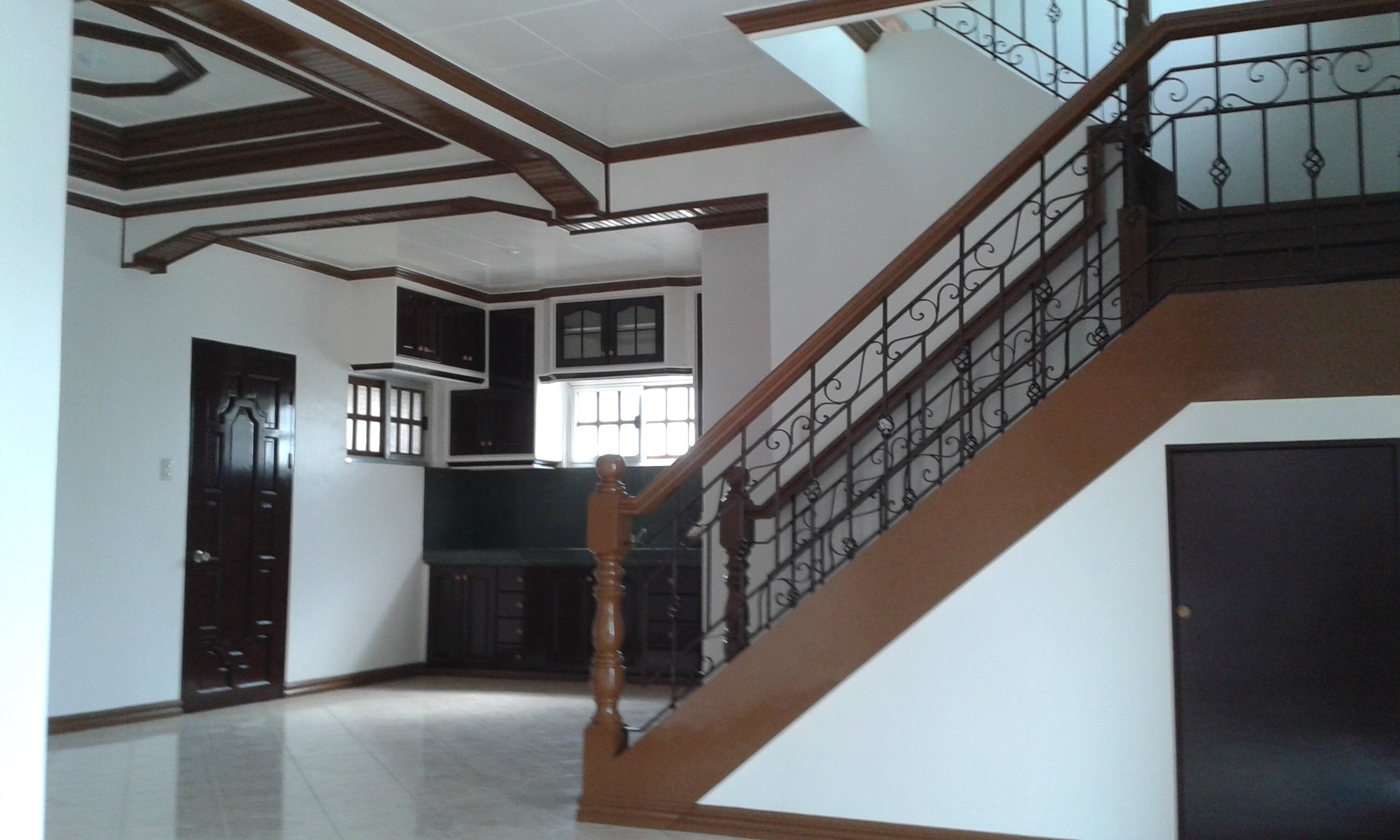 FOR SALE: House Cavite 6